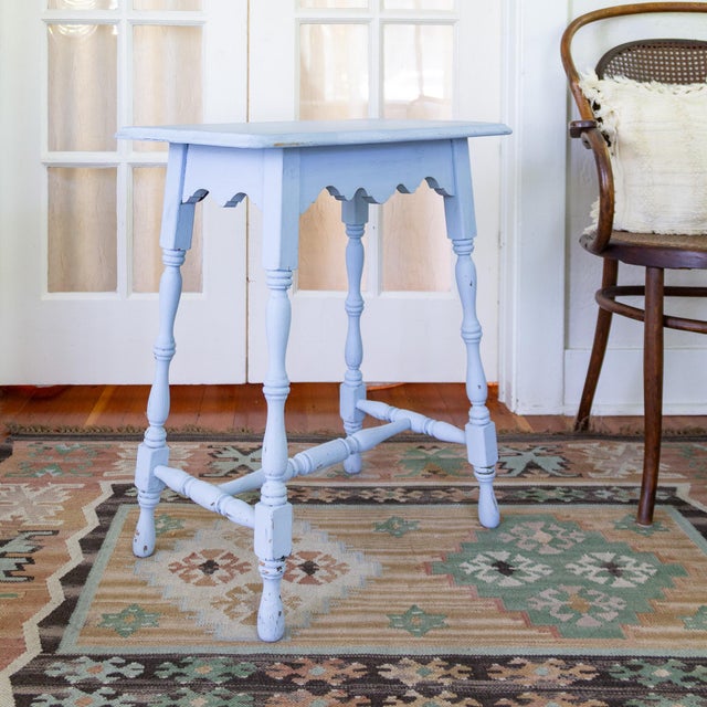 Early 20th Century Blue Painted Scalloped American Farmhouse Side Table For Sale - Image 6 of 18