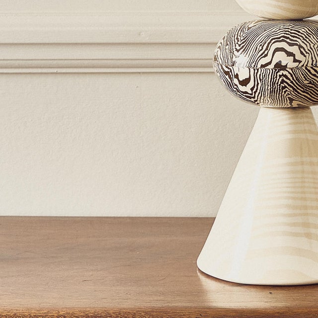 The Swan stands tall and elegant and majestic like it's namesake. She'll effortlesslesly glide into any space and...