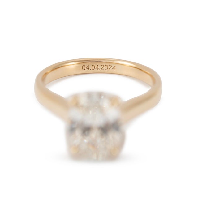 Gold 18k Yellow Gold 2.10ct Igi Oval Lab Grown Diamond Solitaire Engagement Ring, Size 7.5 For Sale - Image 8 of 10