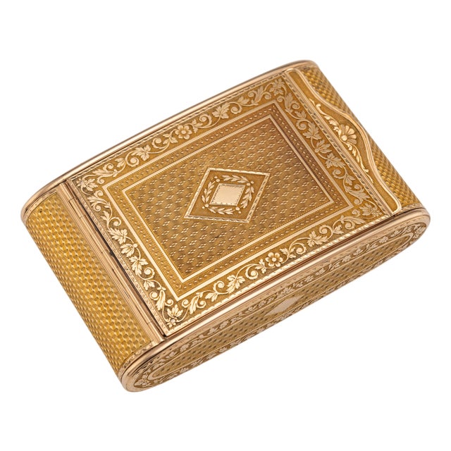 Antique Swiss 18 Karat Gold Snuff Box, Geneva, 1840s For Sale