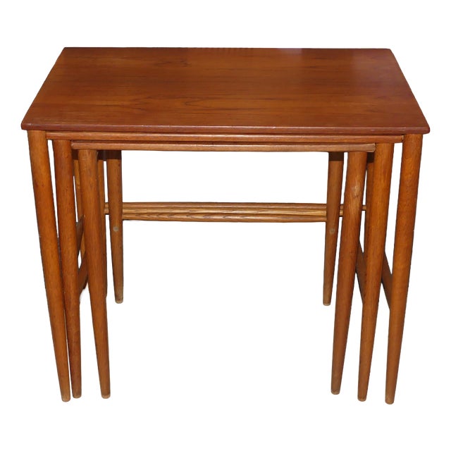 Scandinavian Teak Nesting Tables by Bertil Fridhagen for Bodafors, 1960s, Set of 3 For Sale