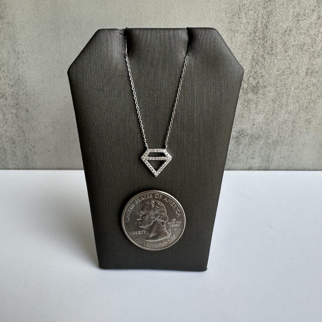 14kt White Gold Diamond Shaped Diamond Necklace - 0.15ctw Diamonds, Adjustable For Sale - Image 4 of 5