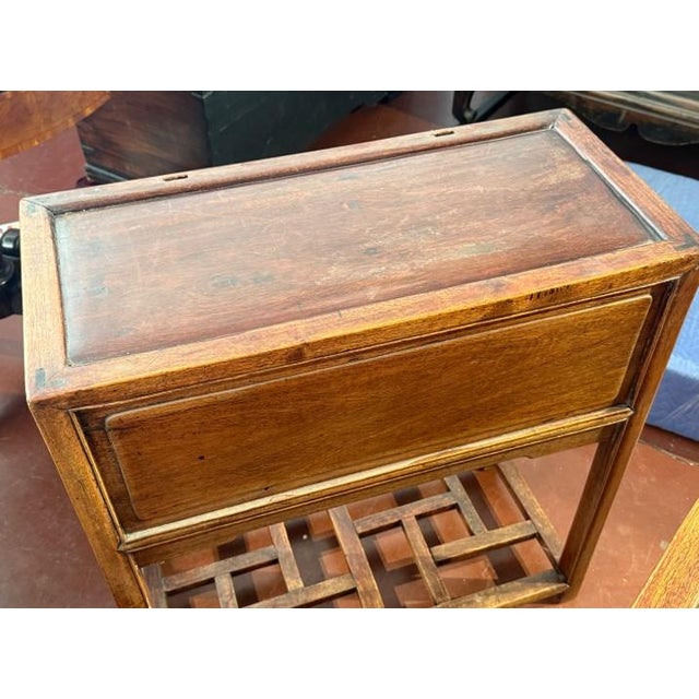 Chinese 18th Century Chinese K’ang Table, Kangxi Period (1661–1722), Rosewood For Sale - Image 3 of 15