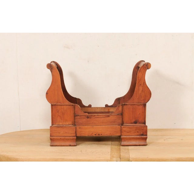 Early 20th Century Antique Swedish Wood-Carved Sleigh Dog Bed For Sale - Image 5 of 11