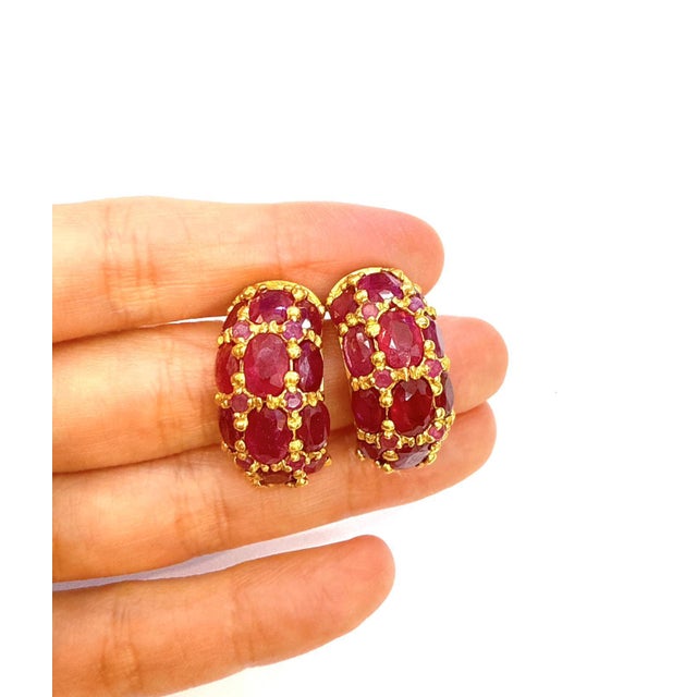 Bochic “Orient” Vintage Natural Bubble Ruby Earrings 18K Gold & Silver For Sale - Image 10 of 12