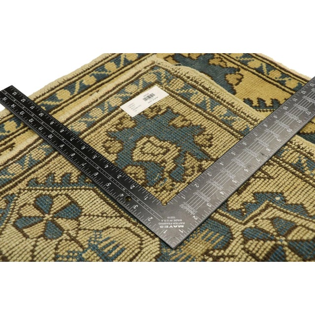 Mid 20th Century Vintage Turkish Oushak Yastik Rug - 02'03 X 02'04 For Sale - Image 5 of 7