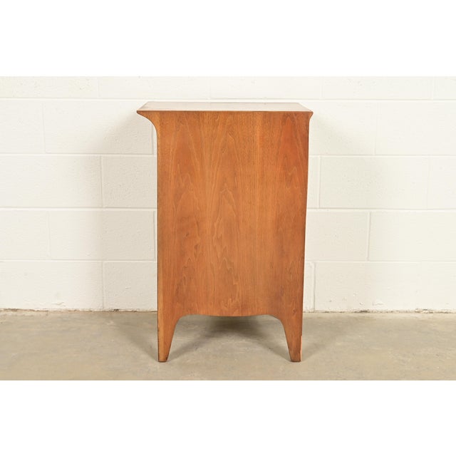John Van Koert for Drexel Profile Walnut Bachelor Chest or Nightstand, Circa 1960s For Sale - Image 13 of 15
