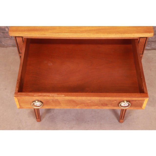 Wood Beacon Hill Collection Federal Style Banded Mahogany Nightstand For Sale - Image 7 of 13
