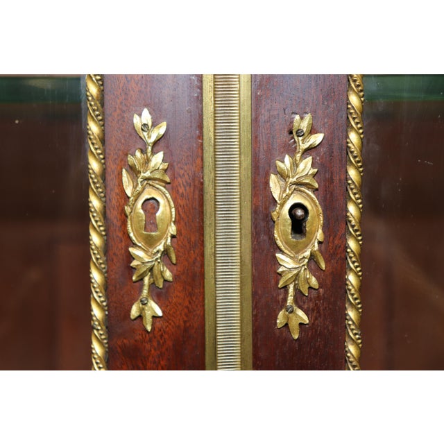 French Louis XVI Style Ormolu Mounted Marble Top Vitrine by Francois Alix For Sale - Image 17 of 17