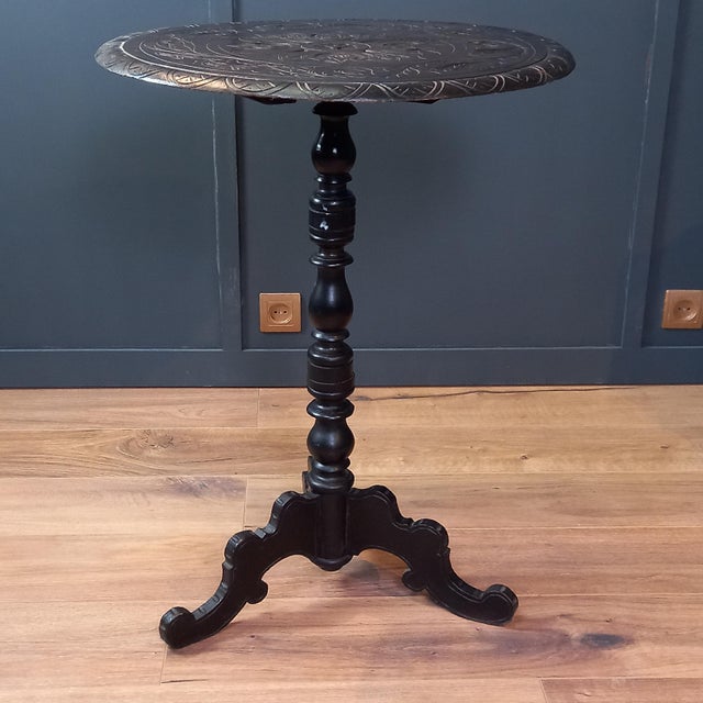 English Wine Table, 19th Century For Sale - Image 9 of 9