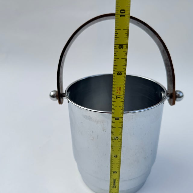 1940s Art Deco Manning Bowman Chrome Ice Bucket For Sale - Image 5 of 10