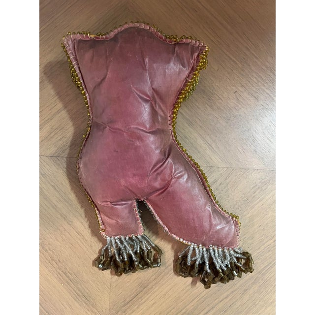 Victorian Late 19th Century Iroquois Beaded Victorian Shoe Wall Pocket For Sale - Image 3 of 4