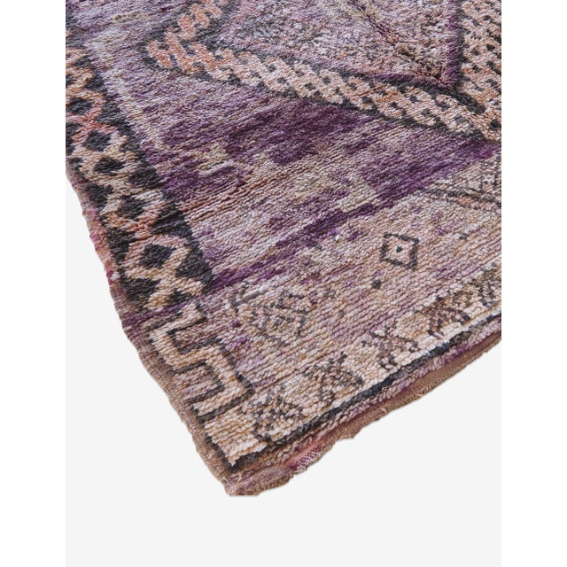 1960s Moroccan Boujaad Wool Rug - 10.1 X 6.2 Ft For Sale - Image 4 of 9
