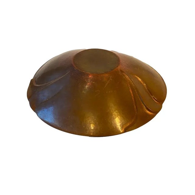 1940s Harry St. John Dixon Hammered Sculptured Copper Bowl For Sale - Image 11 of 13