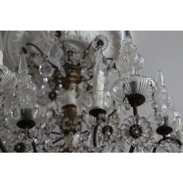 19th Century Italian Neoclassical Giltwood and Crystal Chandelier For Sale - Image 11 of 18