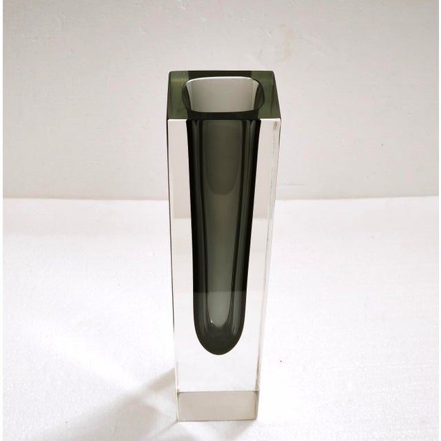 Mid-Century Modern Large Murano Sommerso Glass Vase from Alessandro Mandruzzato, 1970s For Sale - Image 3 of 18