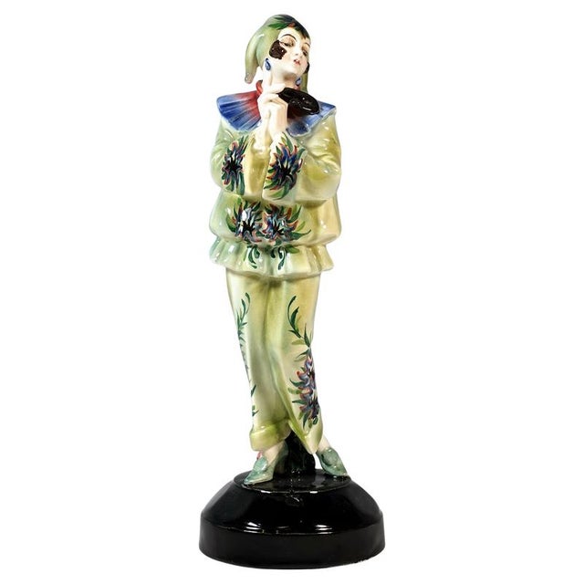 Ceramic Art Deco Pierrette with Mask Figurine attributed to Dakon & Lorenzl for Goldscheider, 1920s For Sale - Image 7 of 7