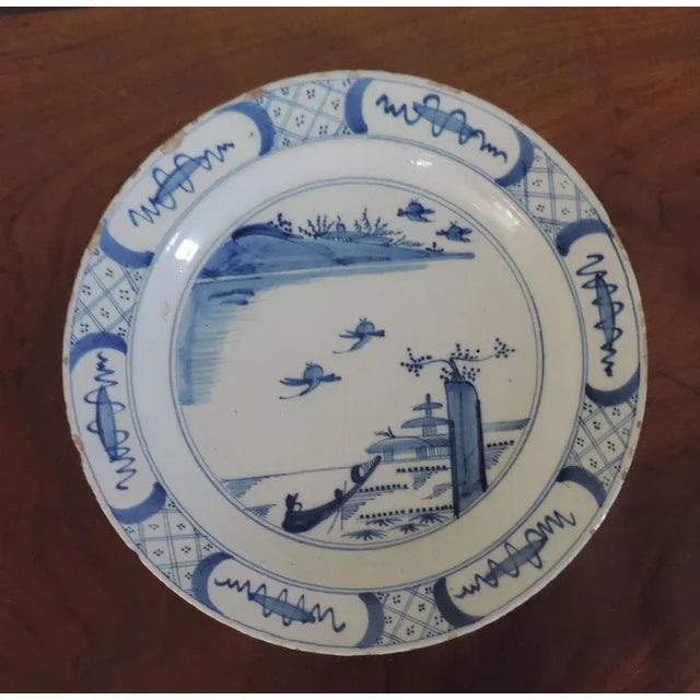 18th Century Dutch Delft Charger Platter Decorated in Blue and White For Sale In New York - Image 6 of 10