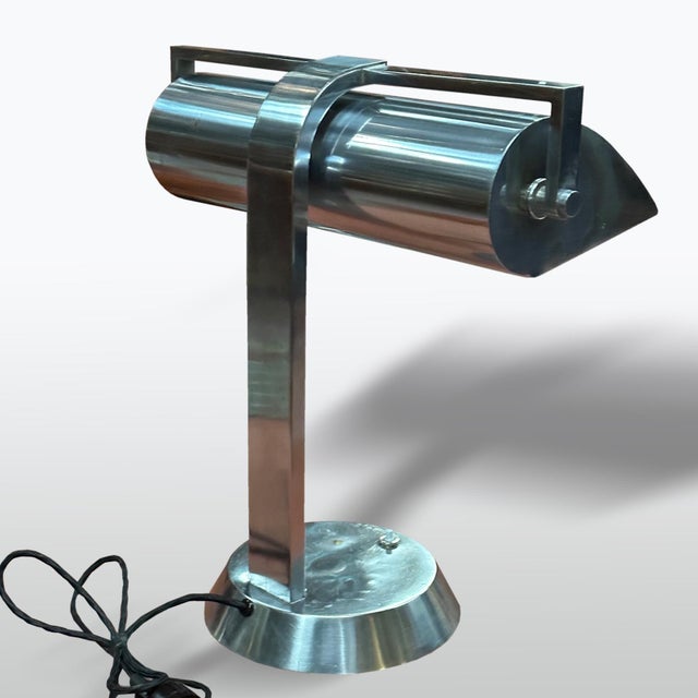 Bauhaus Table Lamp, 1930s, in Good conditions. Designed 1920 to 1949 European Plug (up to 250V).The wiring of this item...