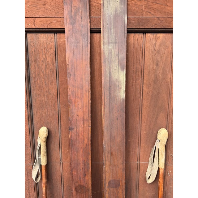 Antique Wooden Skis With Original Bamboo Ski Poles – Early 20th Century Nordic Ski Set – Rustic Ski Lodge & Cabin Wall Decor For Sale - Image 16 of 18