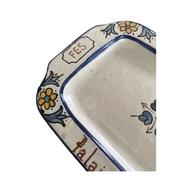 Early 20th Century Antique Moroccan Pottery Tray Palais Jamai Fes Hand Painted Ceramic Dish For Sale - Image 5 of 6