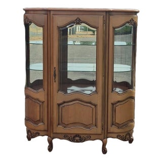 20th Century Louis XV Curved Cherrywood Display Cabinet, France, 1890s For Sale