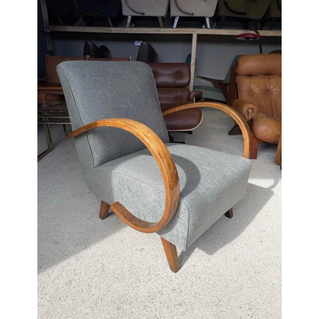 Vintage Bentwood Chair by Jindrich Halabala For Sale - Image 6 of 15