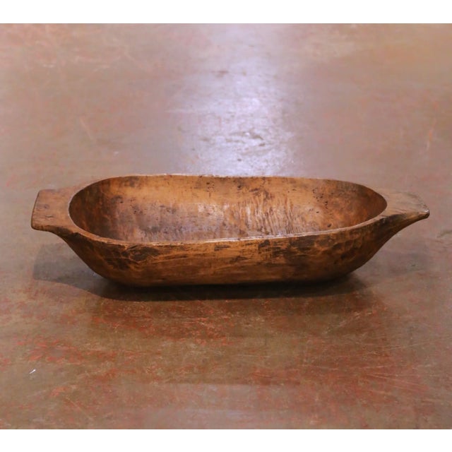 French 19th Century French Elm Dough Bowl With Hand-Carved Handle For Sale - Image 3 of 8