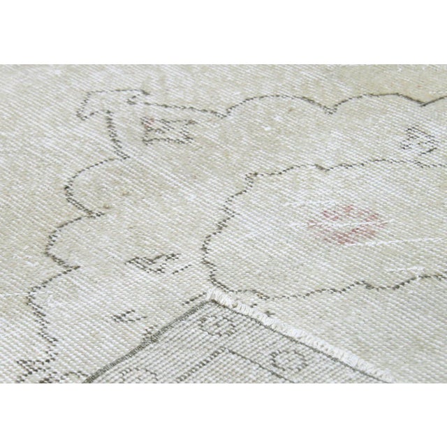 1960s Turkish Oushak Rug For Sale - Image 4 of 6