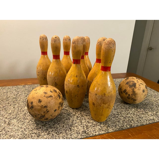Mid 20th Century Vintage Table Top 10 Pin Bowling Set - 12 Pieces For Sale - Image 5 of 10