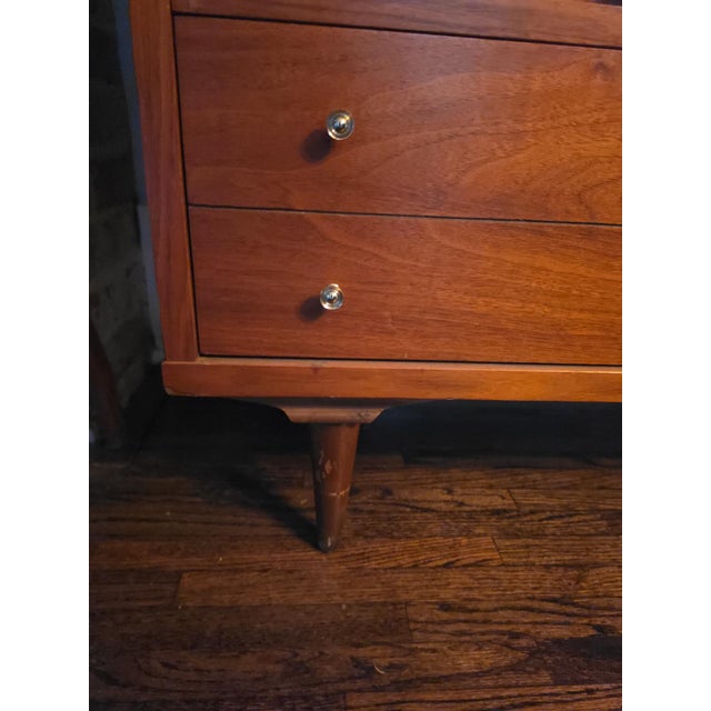 Mid-Century Modern Mid-Century Modern Walnut Highboy Dresser With Sculptural Slatted Front For Sale - Image 3 of 6