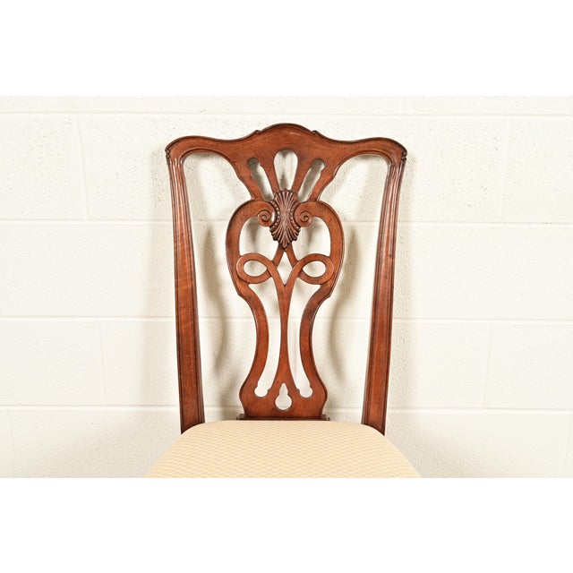 Henredon Georgian Carved Mahogany Side Chairs or Dining Chairs, Pair For Sale In South Bend - Image 6 of 14