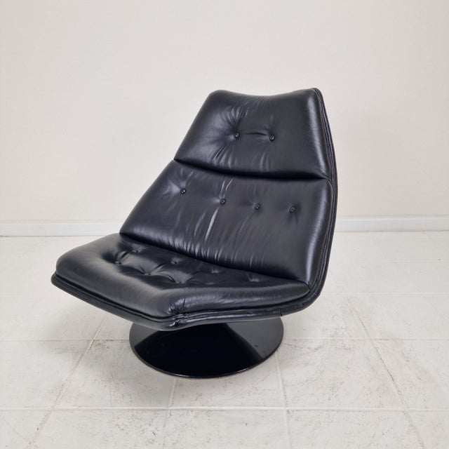Artifort F511 Lounge Chair in Leather from Geoffrey Harcourt, 1970s For Sale - Image 14 of 14