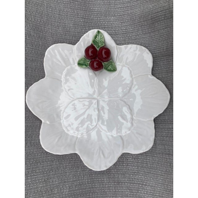 Bordallo Pinheiro 1980s Vintage Bordallo Pinheiro White Leaf Cherry Dish For Sale - Image 4 of 11