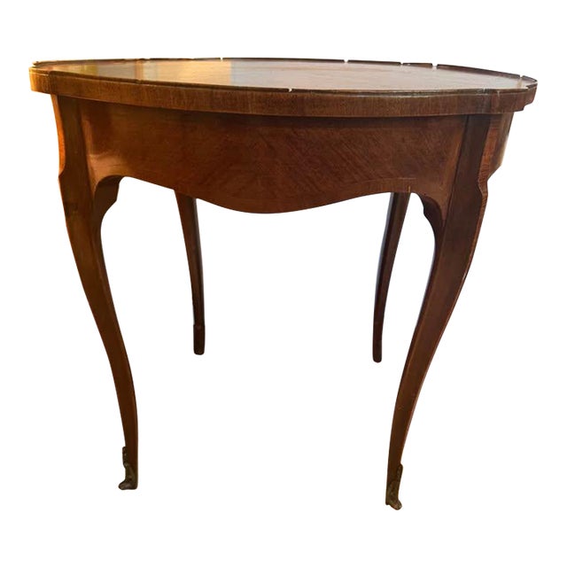 Late 1900 French Antique Oval Floral Marquetry Parlor or Hall Table For Sale