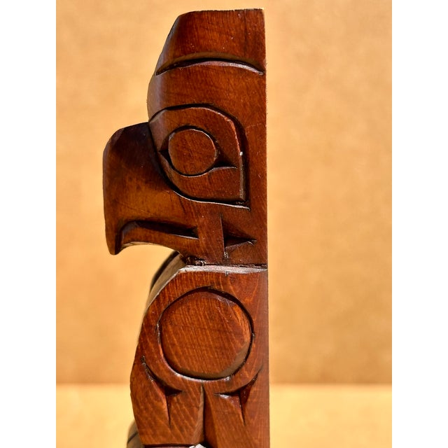 1960s Vintage Wooden Totem Kwakiutl Eagle Cedar Wood. For Sale - Image 5 of 10