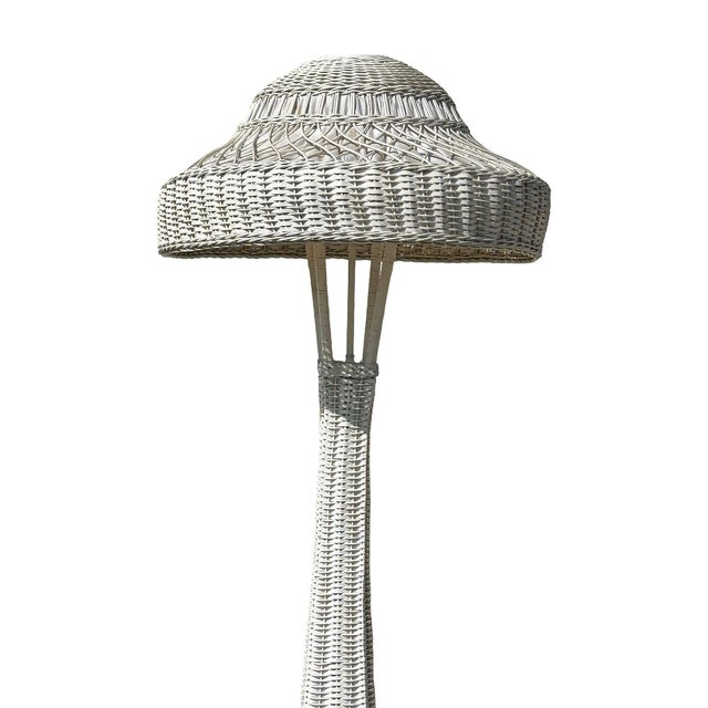 1940s Postmodern Shabby Chic White Wicker Tropical Splay Foot Base Floor Lamp W/ Shade For Sale - Image 4 of 8
