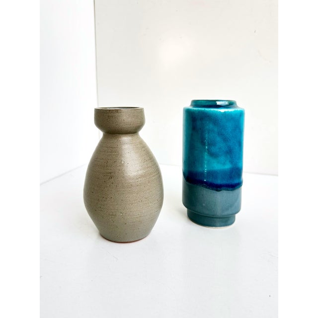 Turquoise Studio Ceramic Cylinder Vase by Jan Bontjes van Beek for Keramische Werkstätten Dehme, Germany, 1960s For Sale - Image 11 of 13