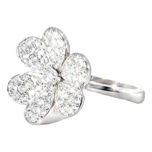 Late 20th Century 14K White Gold Pave Diamond Flower Ring, Size 7 For Sale