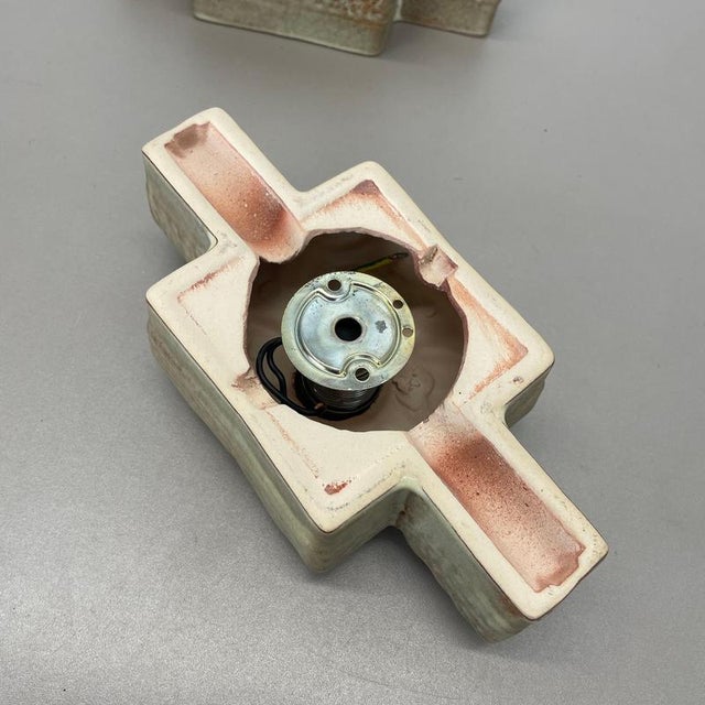 Vintage Ceramic Fat Lava Wall Lights from Pan Ceramics, Germany, 1970s, Set of 2 For Sale - Image 13 of 16