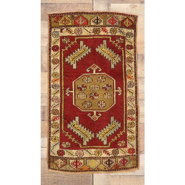 Red Vintage Turkish Yastik Rug - 01'07 X 02'10 For Sale - Image 8 of 8