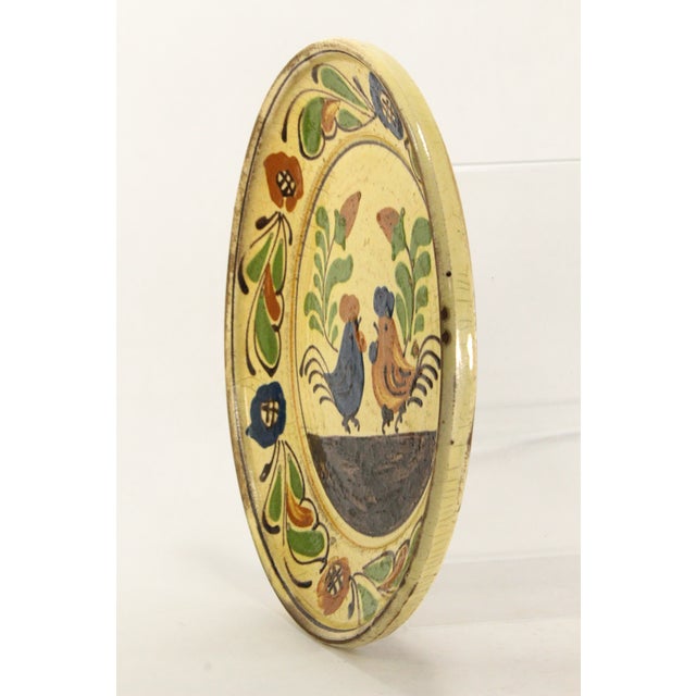 Off-white 1930-40's Mexican Tlaquepaque Tonala Pottery Plate With Roosters For Sale - Image 8 of 15