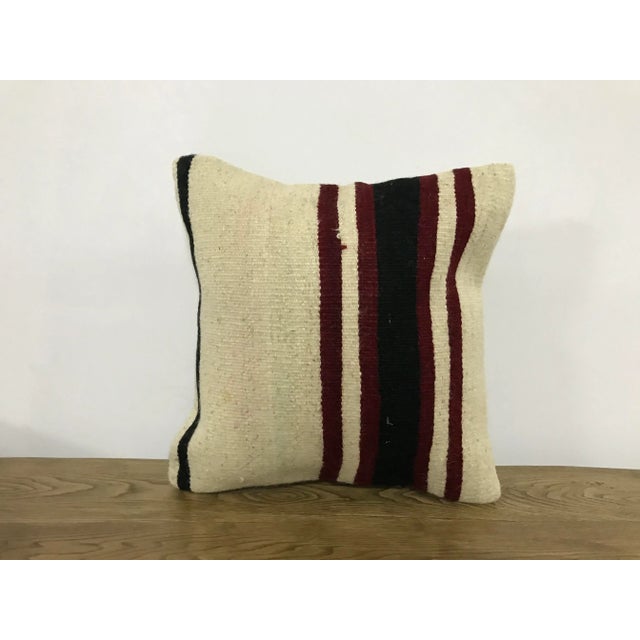 Ethnic Turkish Anatolian White and Red Kilim Pillow Cover For Sale In Phoenix - Image 6 of 6