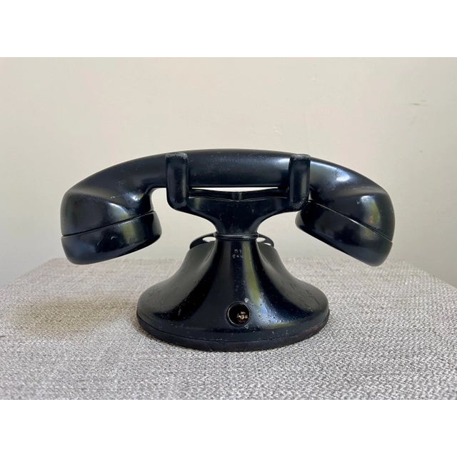 Art Deco 1930s Vintage Western Electric D1/202 Rotary Desk Phone With Handset (Wires Cut) For Sale - Image 3 of 9
