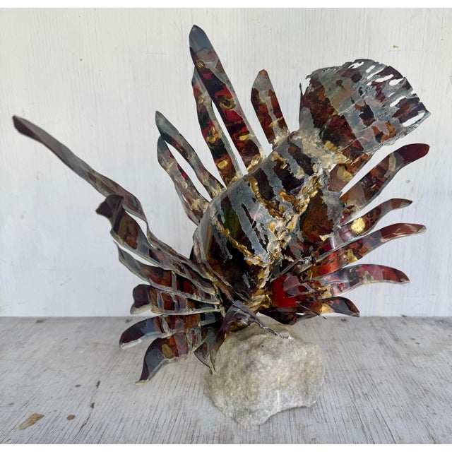 Mid-Century Modern Vintage Modern Enamel on Copper Mounted on Quartz Base Tropical Lion Fish Sculpture For Sale - Image 3 of 11