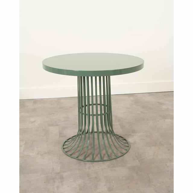 French Vintage Powder-Coated Metal Garden Table For Sale In Baton Rouge - Image 6 of 7