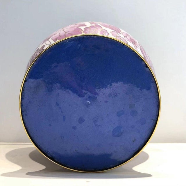 Pink Vintage Cloisonné Enamel Ginger Jar With Lid & Wooden Stand For Sale - Image 8 of 8