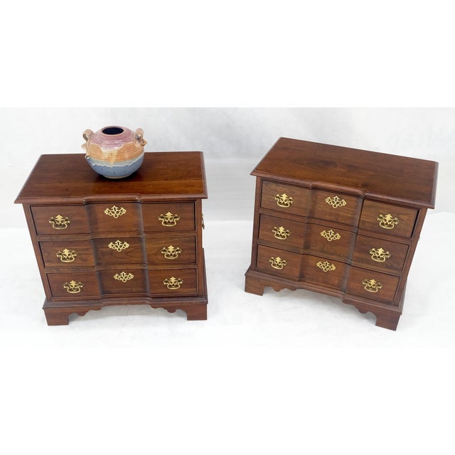 Late 20th Century Pair of Solid Cherry 3 Drawers Block Front Nightstands End Tables Stands MIINT For Sale - Image 5 of 18