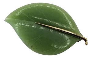 Mid 20th Century 14k (585) Yellow Gold Natural Jade Stone Leaf Shape: Brooch/Pin