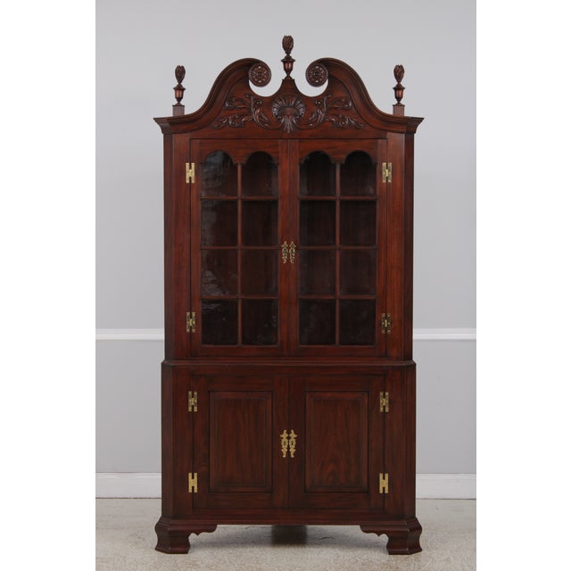 Age: C.1994 Details: Finish no.29 The Welford Corner Cabinet Model 1122 Bracket Feet High Quality Construction Large...